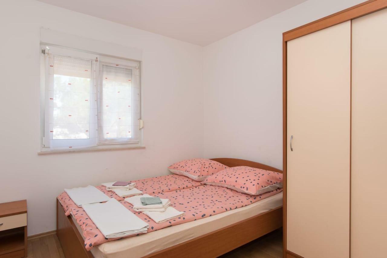 Vodice-Srima Apartment ภายนอก รูปภาพ